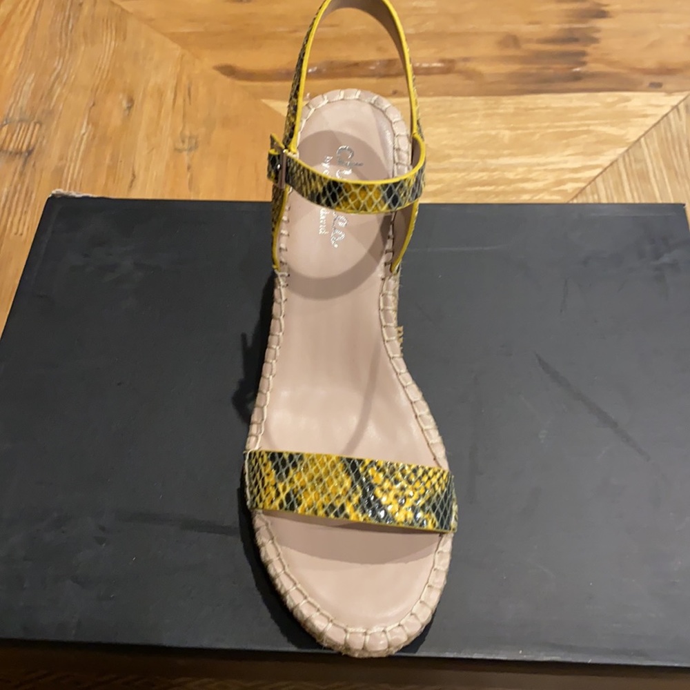 NEW Charles David Espadrille Wedge Sandal - Picture 6 of 8